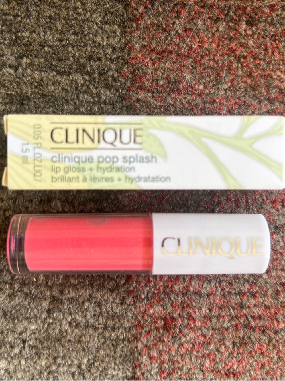 Clinique Pop Splash Lip Gloss + Hydration — Rosewater Pop
